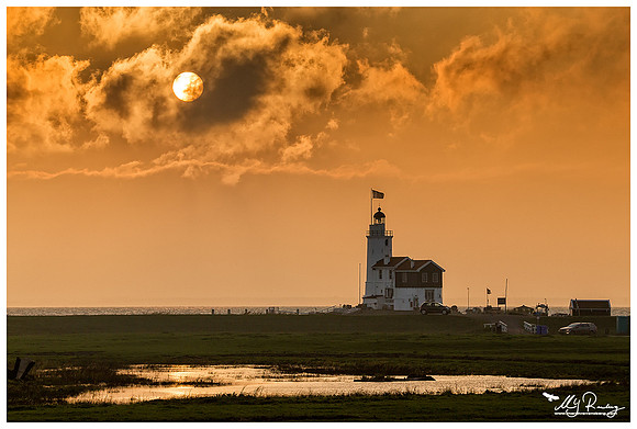 Paard van Marken, the lighthouse
