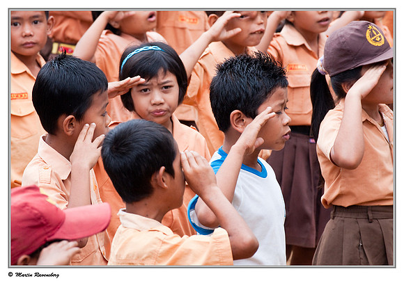 Visit of the local school at the village Malgalungpang