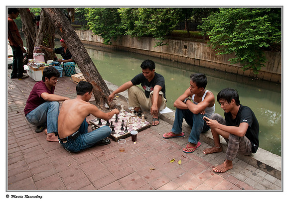 Playing chess on the street